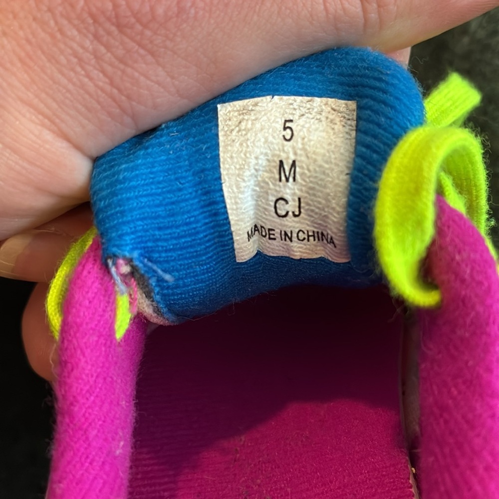 Baby New Balance Sneakers Size 5 - Picture 6 of 6